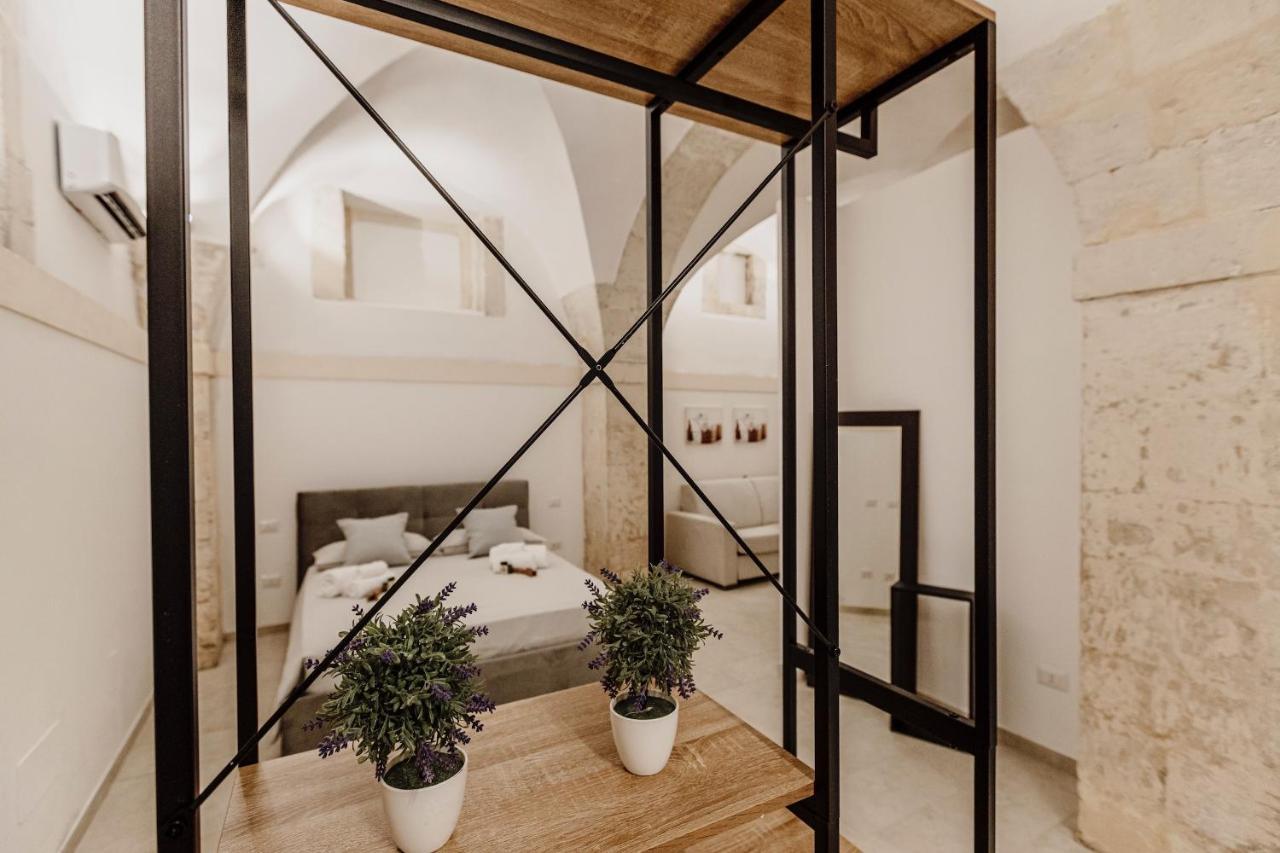 I Dammusi Di Via Vittorio Veneto Apartment Syracuse Bagian luar foto
